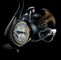 DAIWA SALTIGA 25 8000 P MAKARA