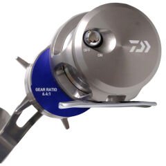 Daiwa Saltiga 2015 15 H SJ Çıkrık Makara ( Sağ El)